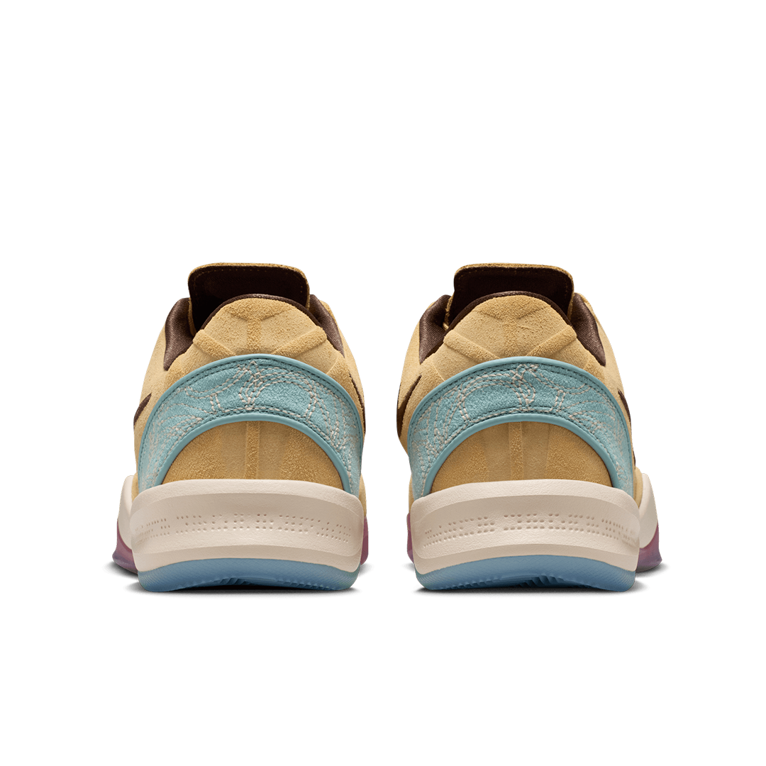 KOBE VIII PROTRO &