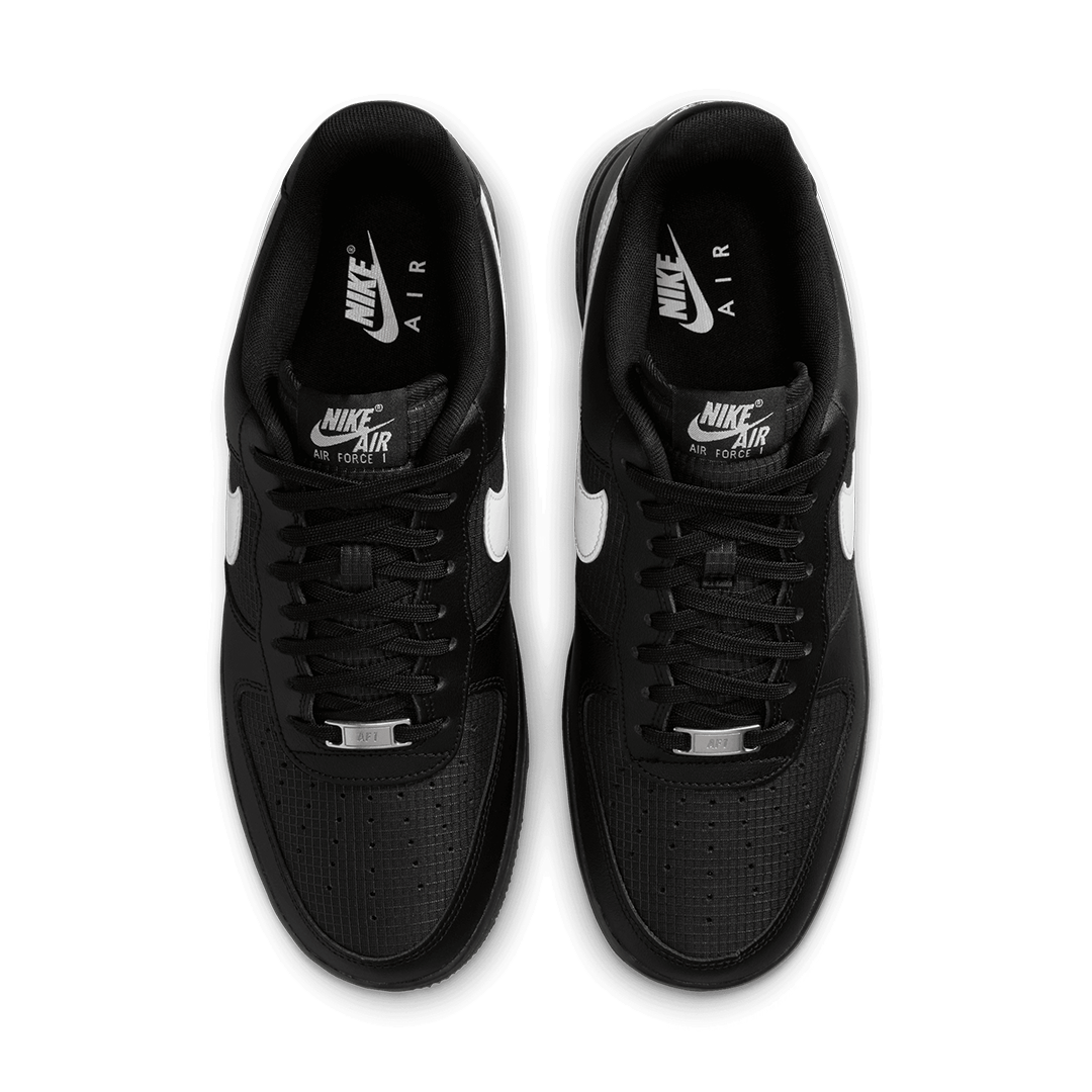 AIR FORCE 1 &