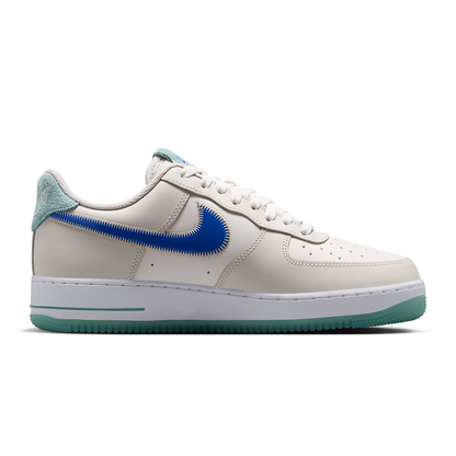 AIR FORCE 1 &