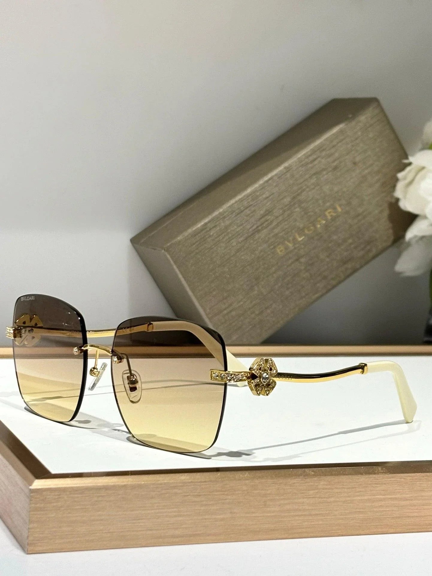 Bvlgari  Butterfly 6173-B 2014/M8 Gold  Women&