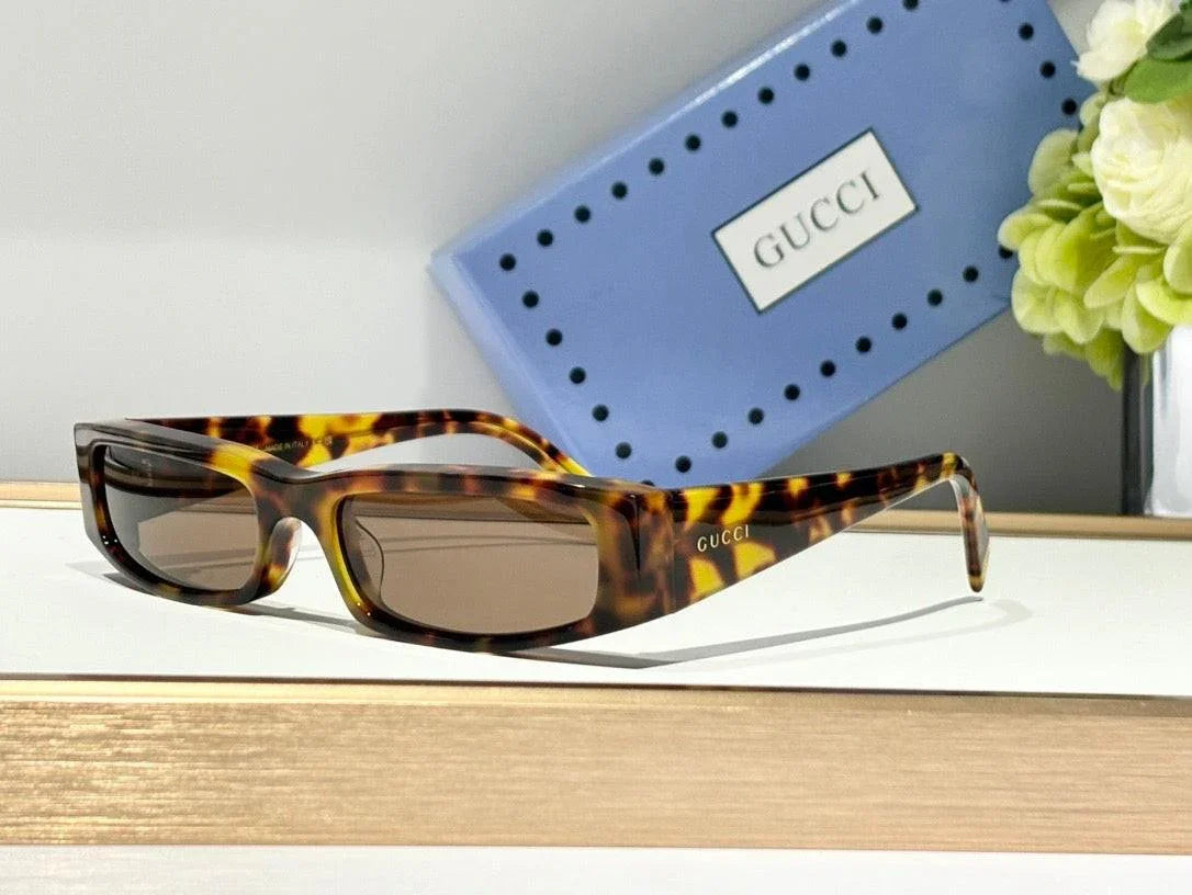 Gucci Cat-Eye Frame GG 1778 Women&
