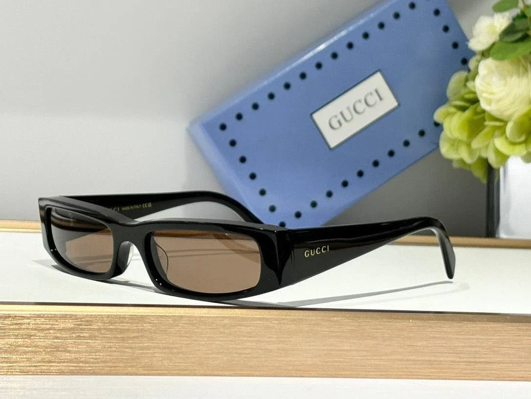 Gucci Cat-Eye Frame GG 1778 Women&