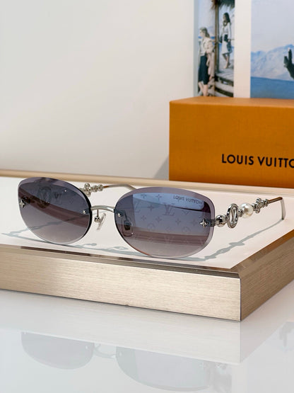 Louis Vuitton Z3166U LV Jewel Pearl Oval Sunglasses ✨
