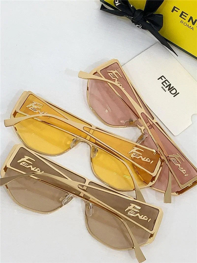 FENDI FE40051U 32A Disco Shield Sunglasses✨