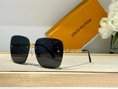 Louis Vuitton 2132U LV Bloom Square Sunglasses  ✨