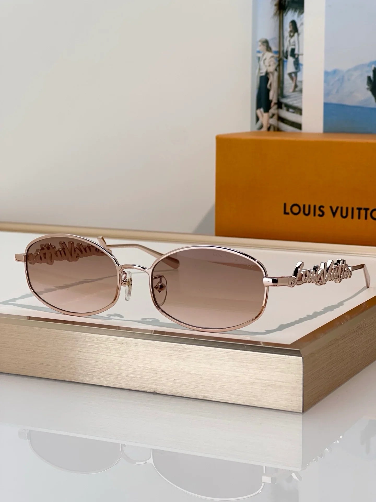 Louis Vuitton Z3171U LV Script Metal Round Sunglasses ✨