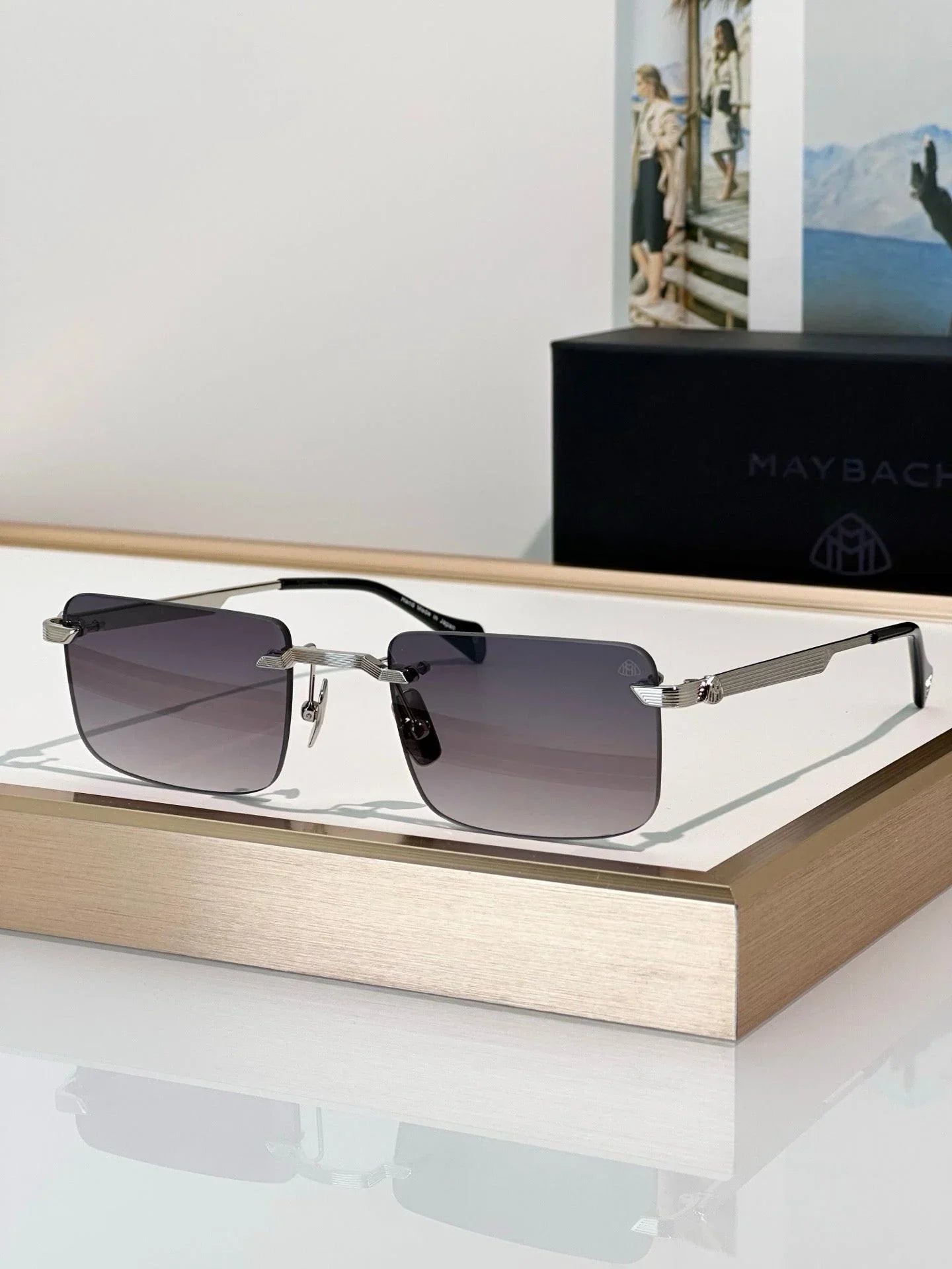 MAYBACH THE WOLF I Zeiss Lenses Photochromic Sunglasses 👑