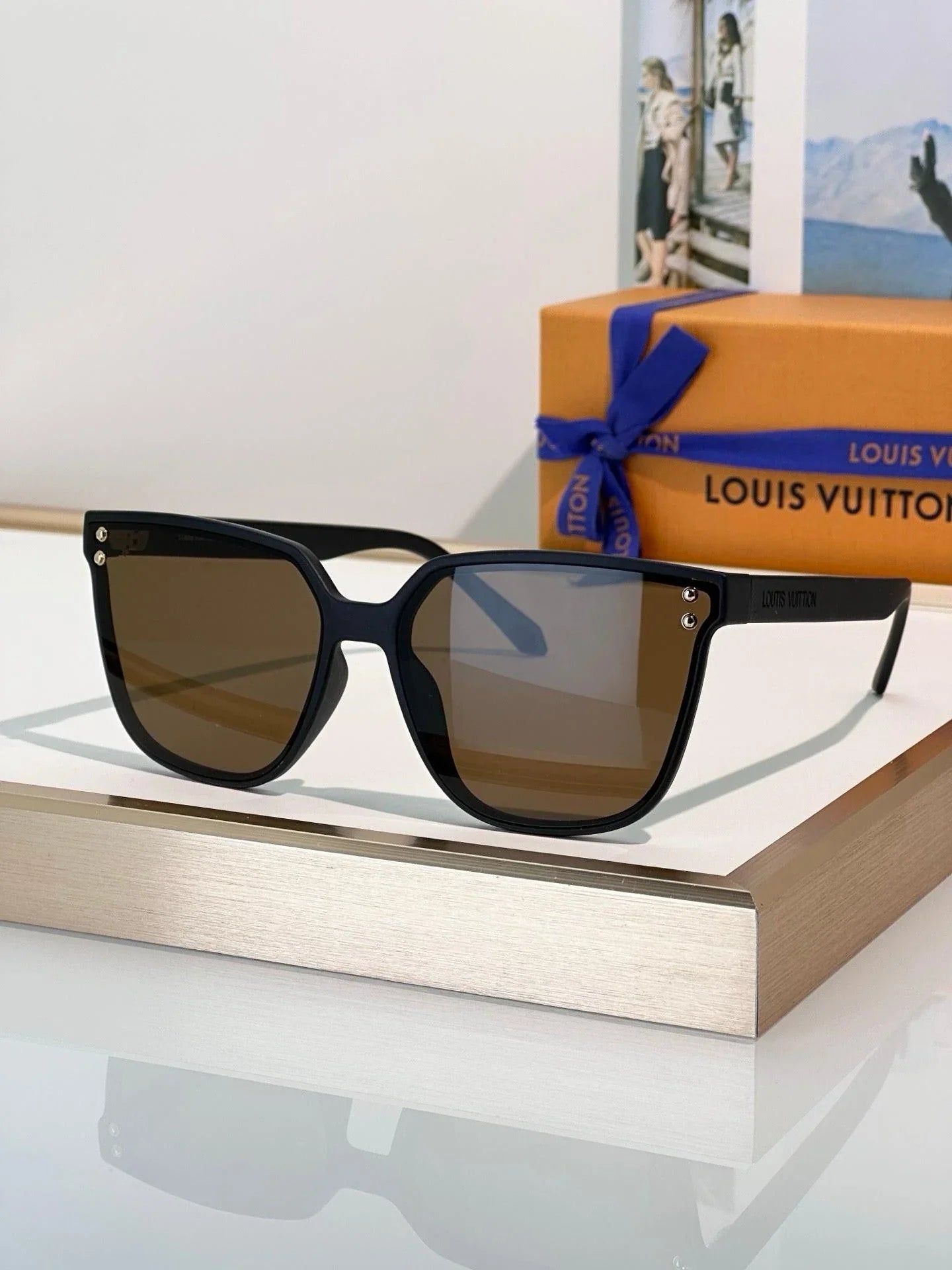 Louis Vuitton Z2973W-Z2974W LV Waimea Large Square Sunglasses  ✨