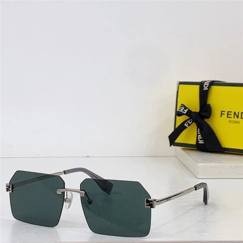 FENDI FF Logo Rectangle FE40043U Sunglasses✨