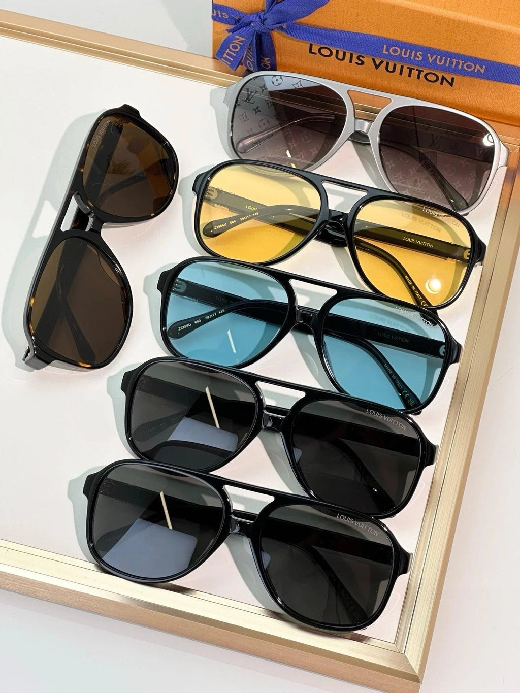 '- Louis Vuitton Z2866U LV Hit Sunglasses ✨