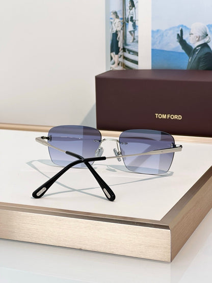 TOM FORD JAKE FT1354 Sunglasses  🔱