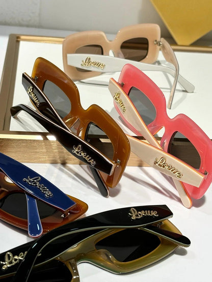 LOEWE x Paula&