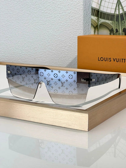 Louis Vuitton Z2205U LV Superlight Square Sunglasses ✨$650