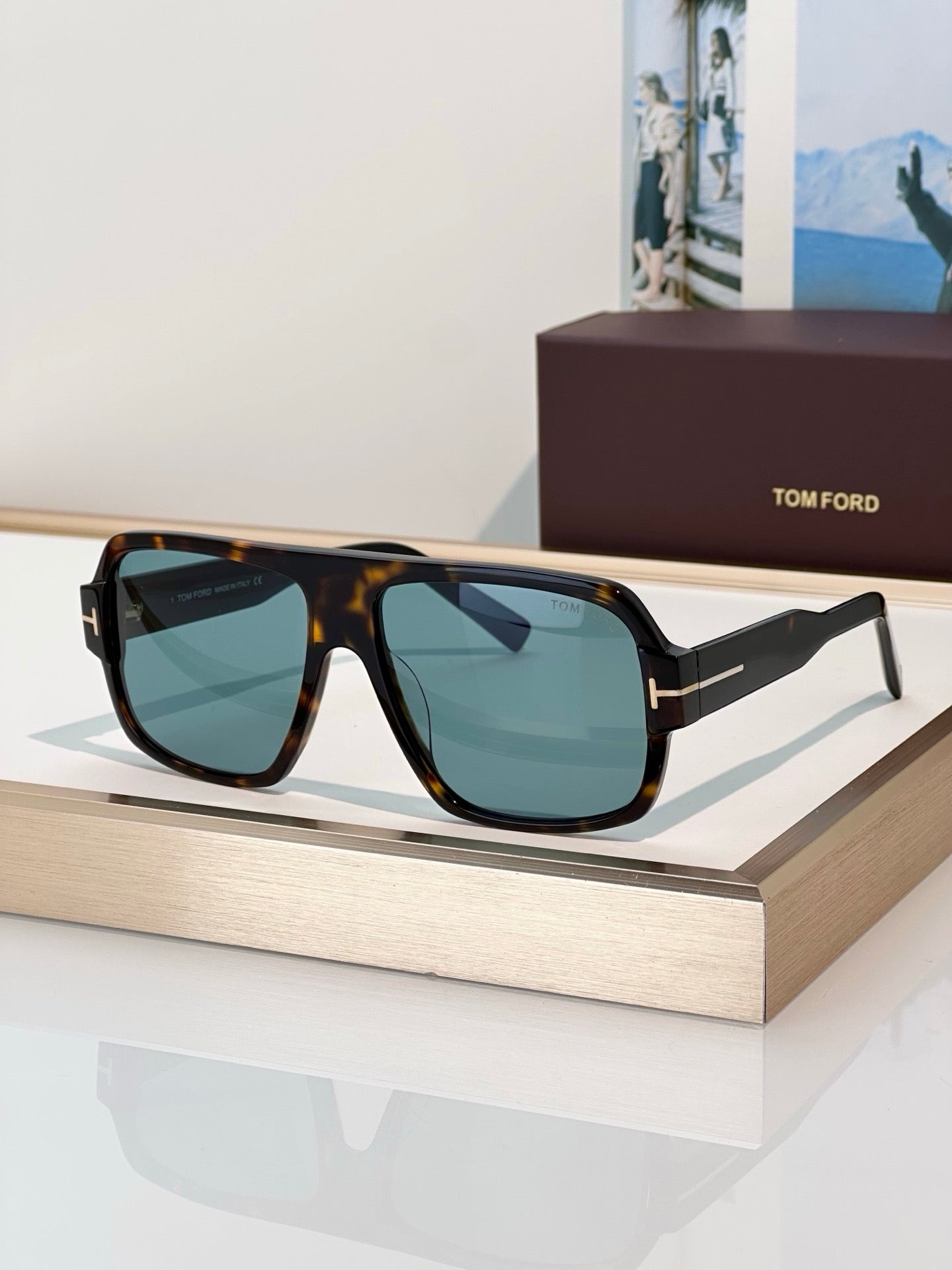TOM FORD Camden TF933 01A Celebs Sunglasses 🔱