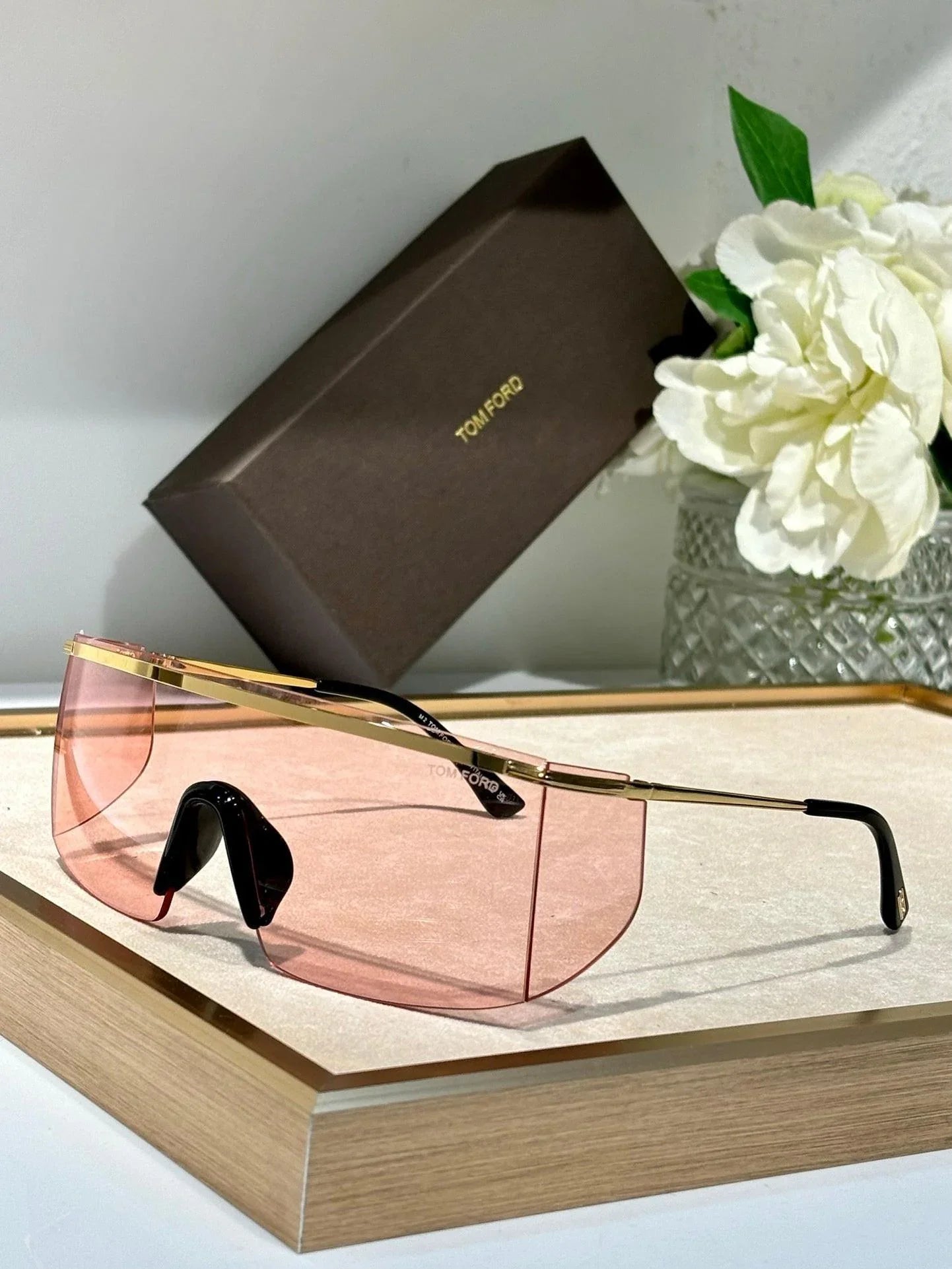 TOM FORD TF0980 30A 00 Unisex Sunglasses ✨