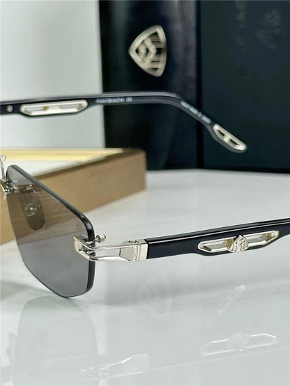 MAYBACH THE ULTIMATE II Mirror Zeiss Lenses 👑