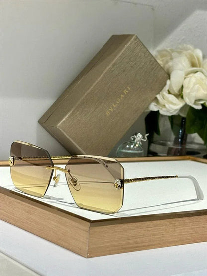 Bvlgari BV40026U  Serpenti Oversized Rimless Irregular Sunglasses ✨