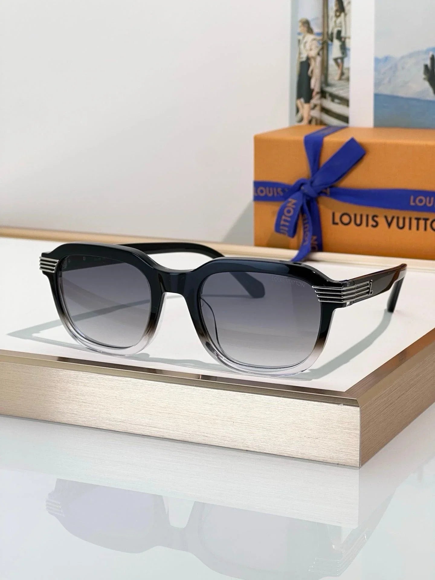 '- Louis Vuitton Z2889U New LV Slide Square Round Sunglasses  ✨