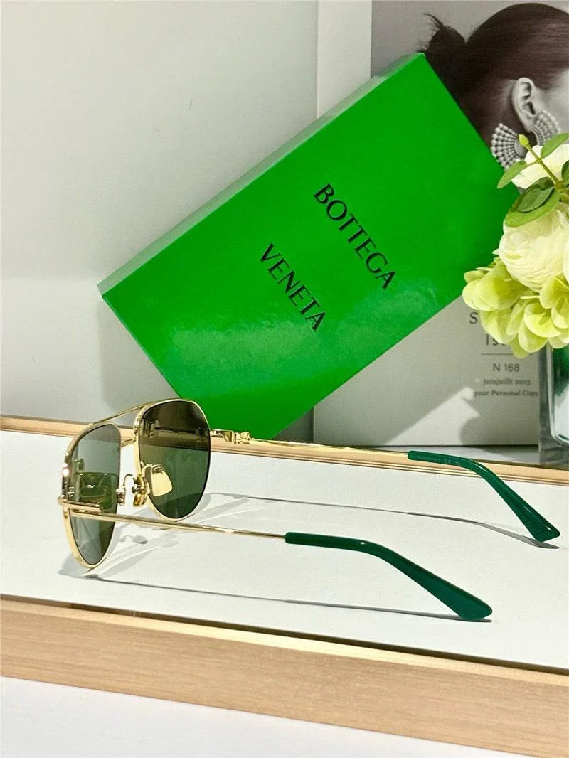 BOTTEGA VENETA BV1302S Minimalist Sunglasses💚