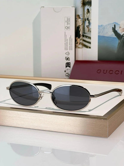 Gucci  GG1942s Unisex Sunglasses  ✨