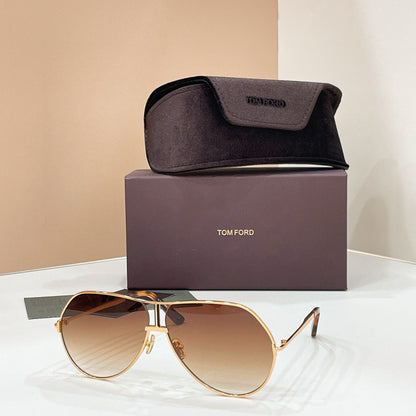 TOM FORD  Rickie-02 TF1281 30N Sunglasses 🔱
