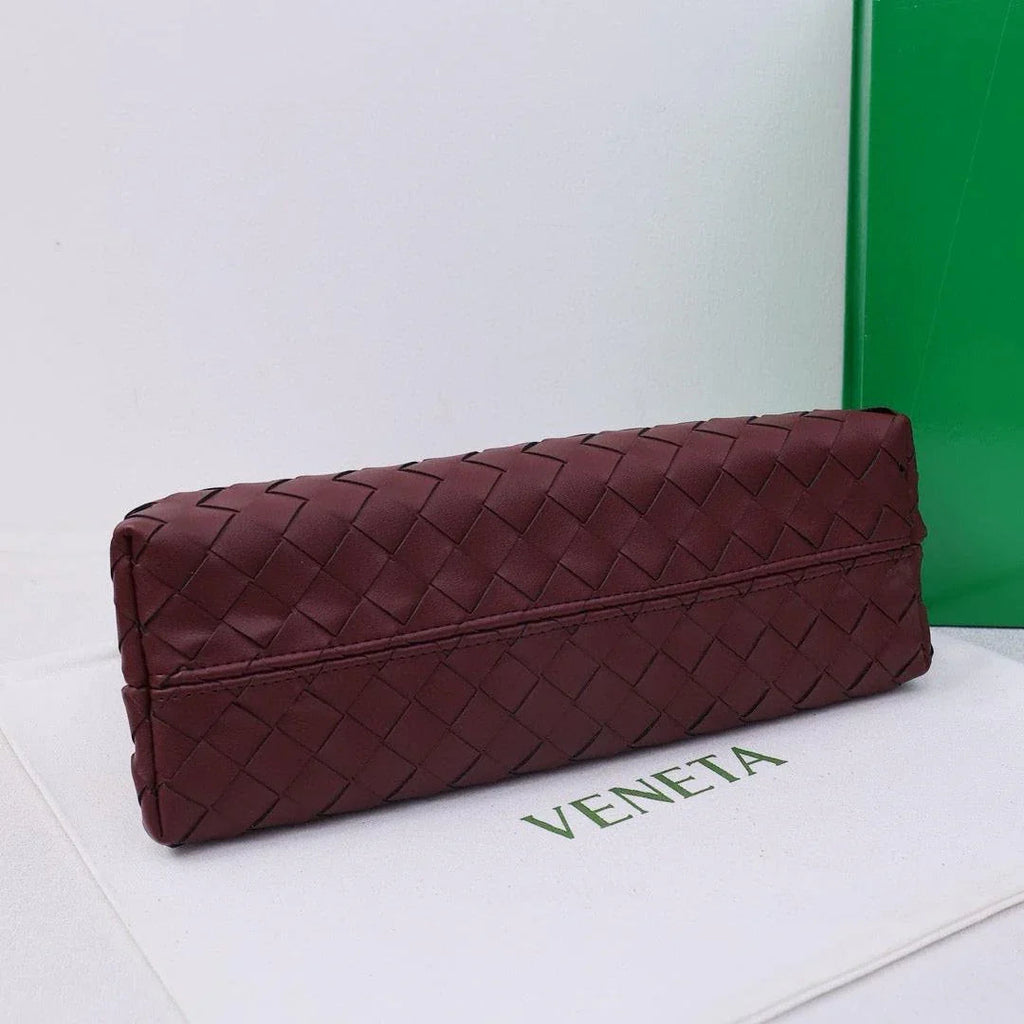 '- Bottega Veneta Small Andiamo leather bag 💚