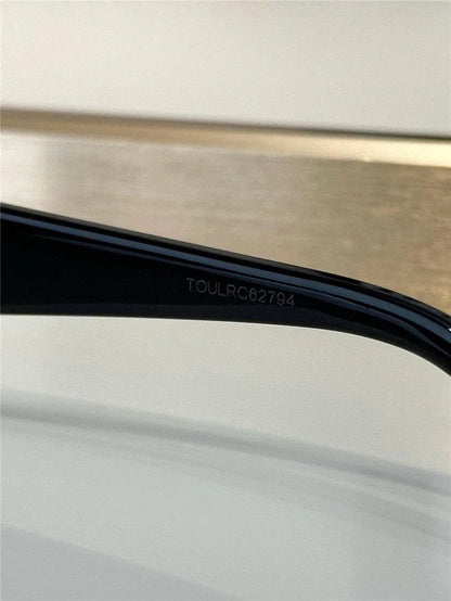 Gucci Hailey GG1660S 54MM  Women&