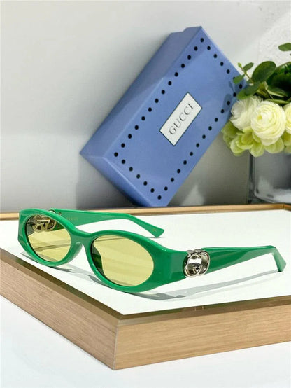 Gucci Hailey GG1660S 54MM  Women&