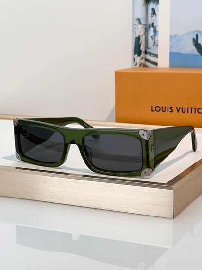 Louis Vuitton Z3191U LV Heritage Low Square Sunglasses ✨