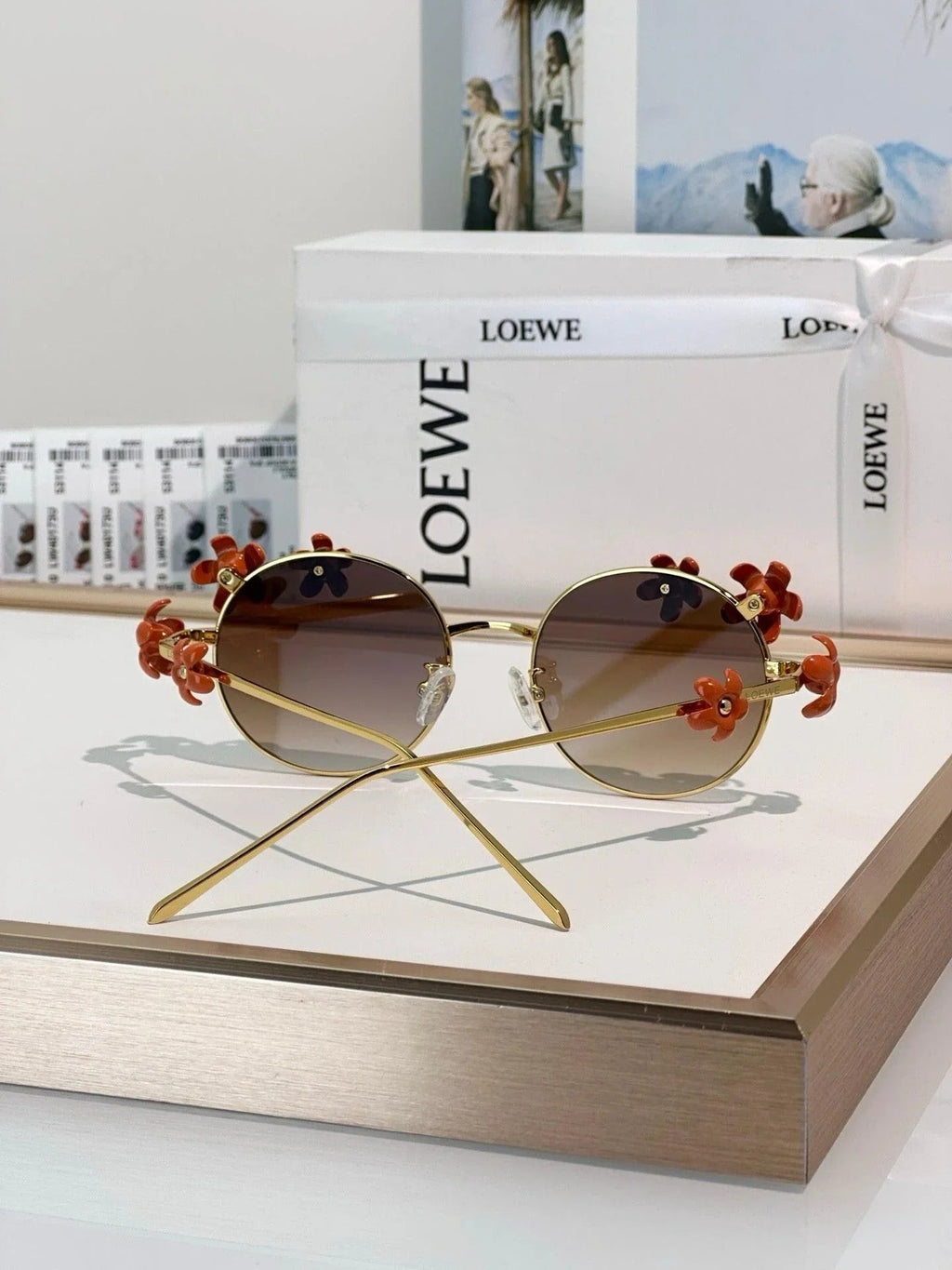'- LOEWE LW 40173 U 30E Oval Sunglasses ✨