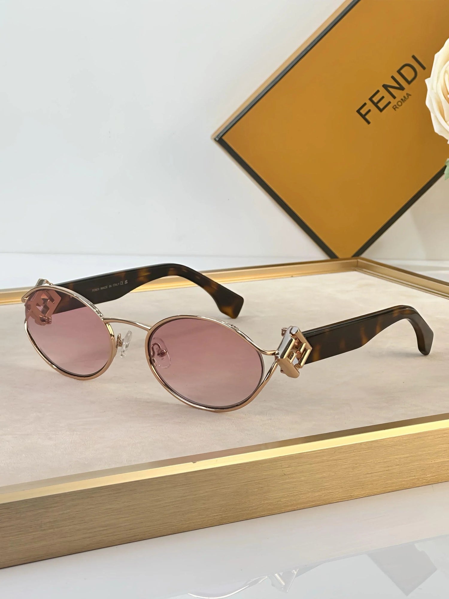 FENDI FF Logo 40218 Women&