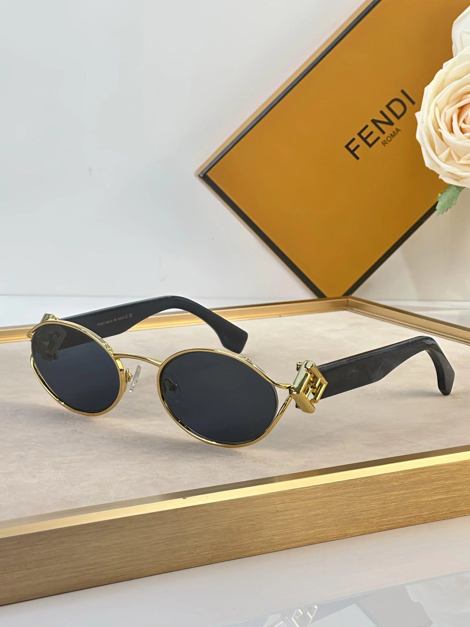 FENDI FF Logo 40218 Women&