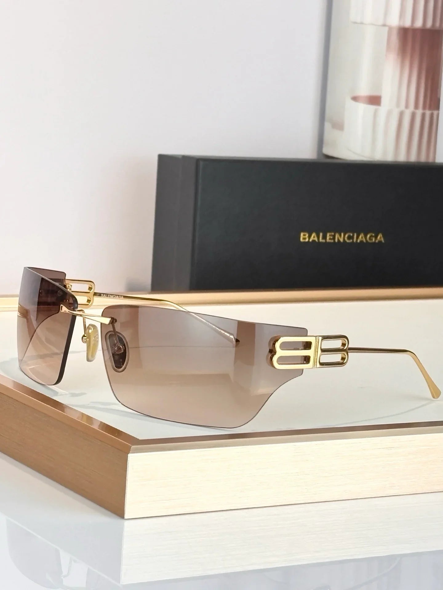 BALENCIAGA   BB0383S-001 - UNISEX PANTOS  Sunglasses🖤