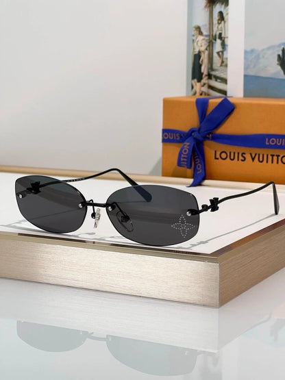 Louis VuittonZ2803U LV Glam 2.0 Oval Sunglasses✨