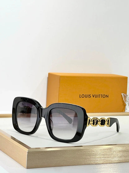 Louis Vuitton Z2861U New My LV Chain Braided Maxi Square Sunglasses  ✨
