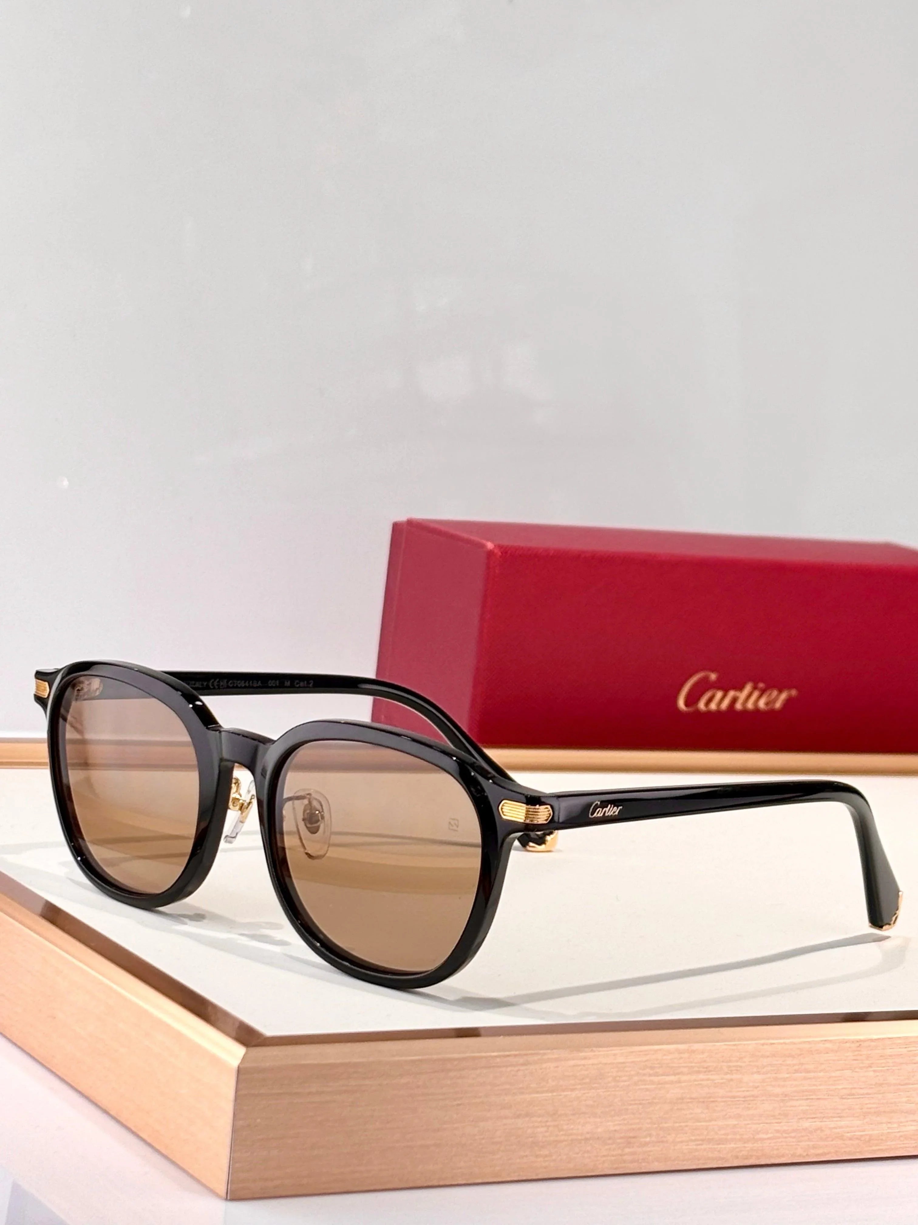 Cartier CT0541  002  Unisex Sunglasses 🐆 NEW