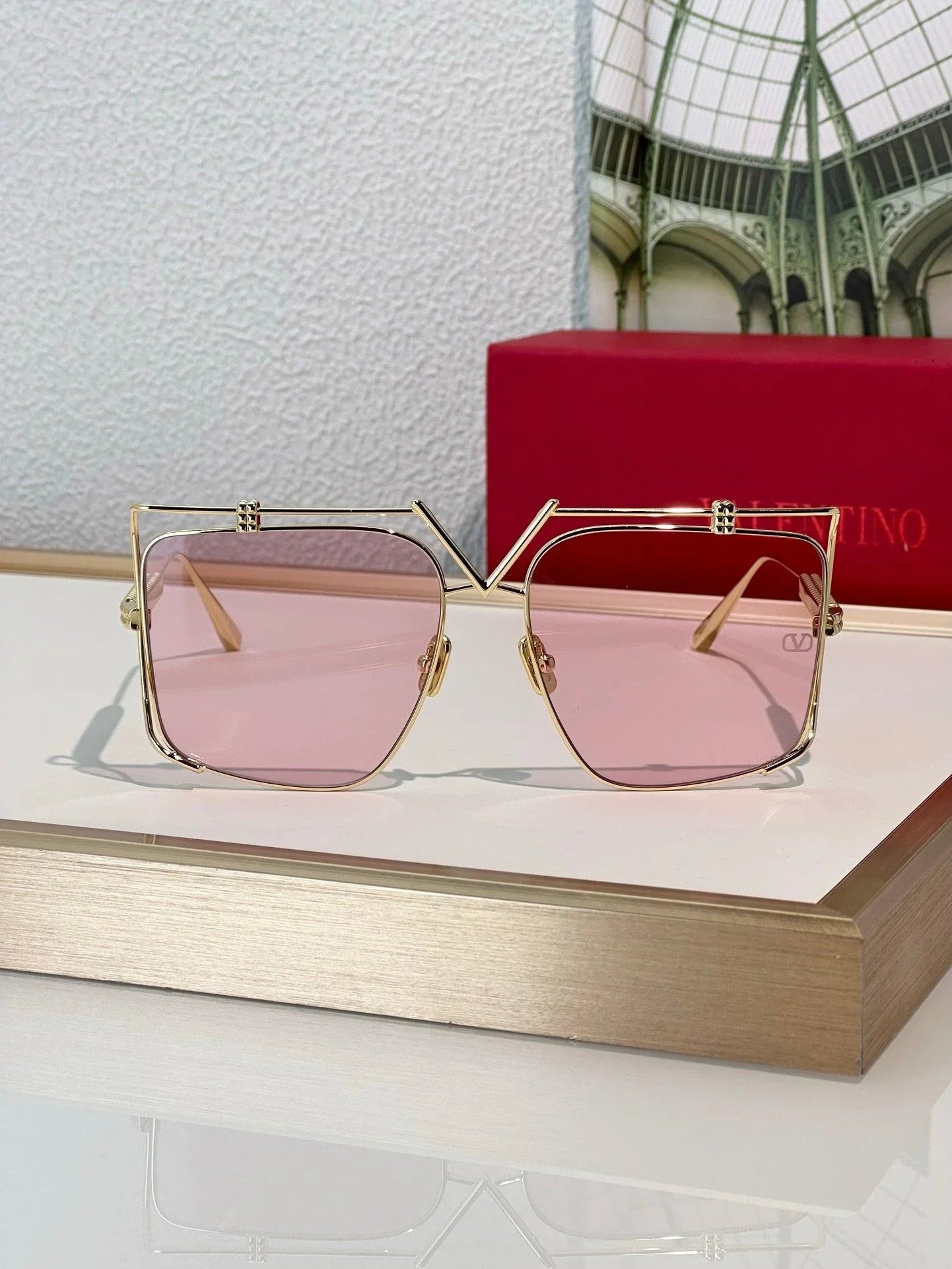 Valentino V-LIGHT VLS116 - AS SEEN ON JENNIFER LOPEZ Sunglasses✨