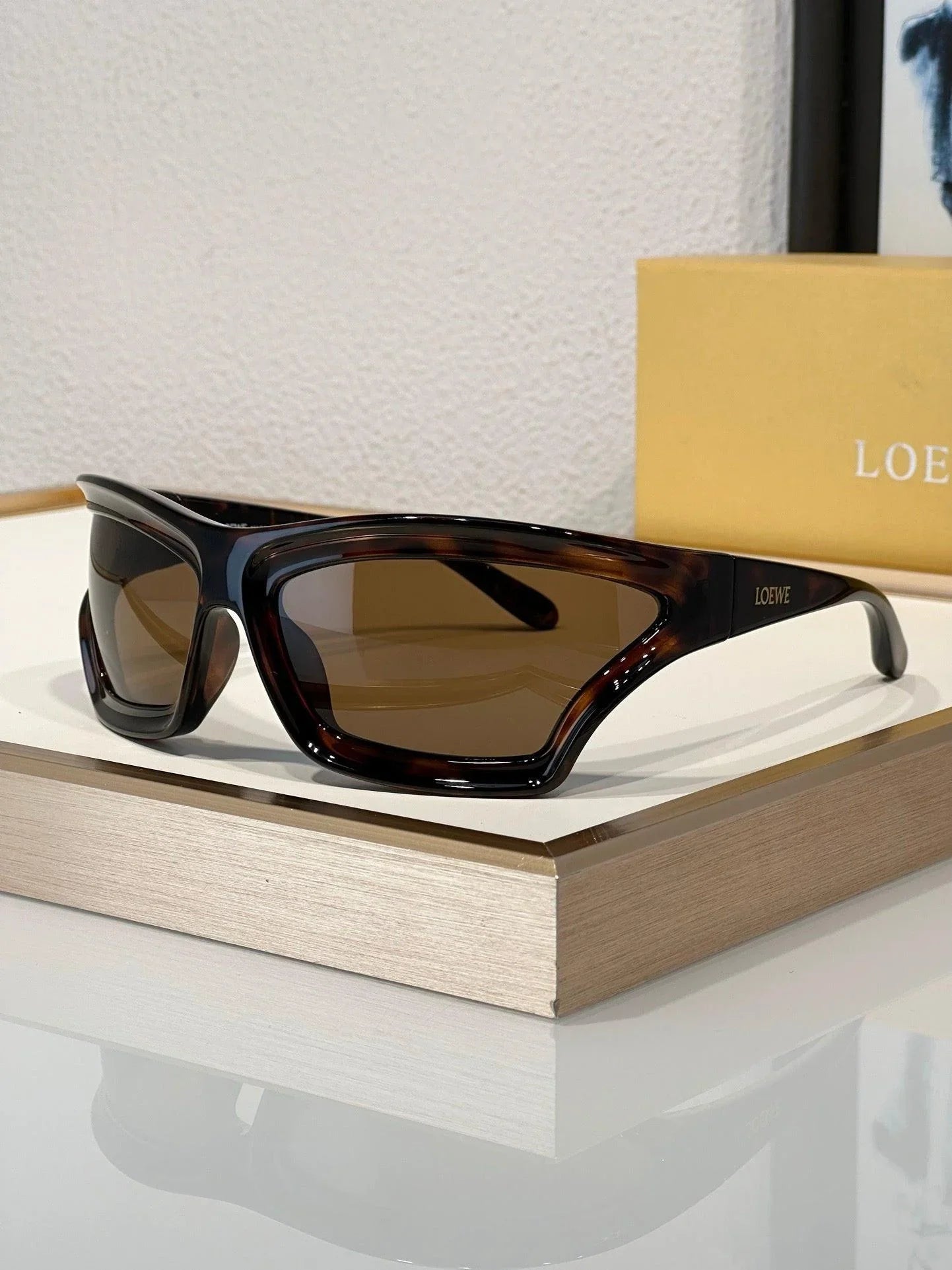 LOEWE x Paula&