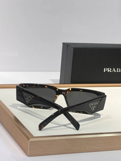 PRADA SPR09Z Sunglasses with triangle logo 🟥