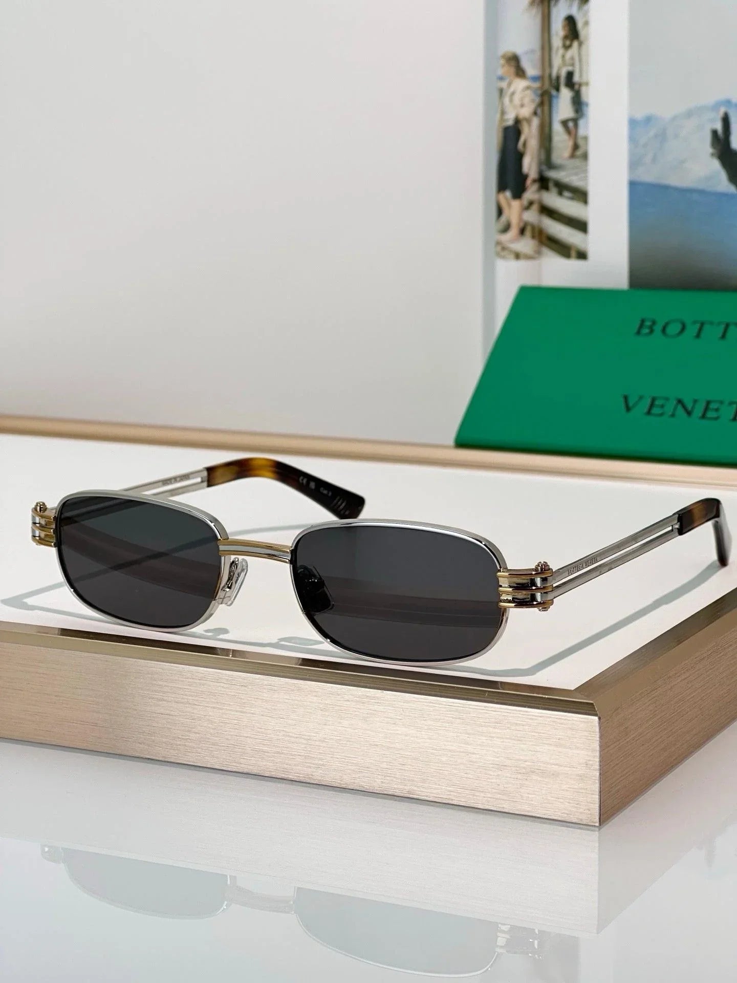 BOTTEGA VENETA BV 1381  Unisex Sunglasses💚
