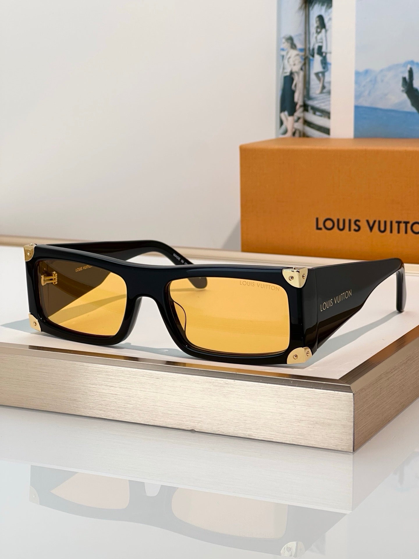 Louis Vuitton Z3191U LV Heritage Low Square Sunglasses ✨