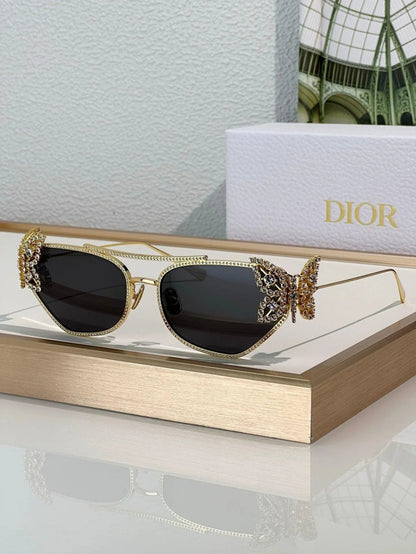 DIOR DiorFantastica B1U Butterfly Sunglasses with Swarovski® Crystals 💎