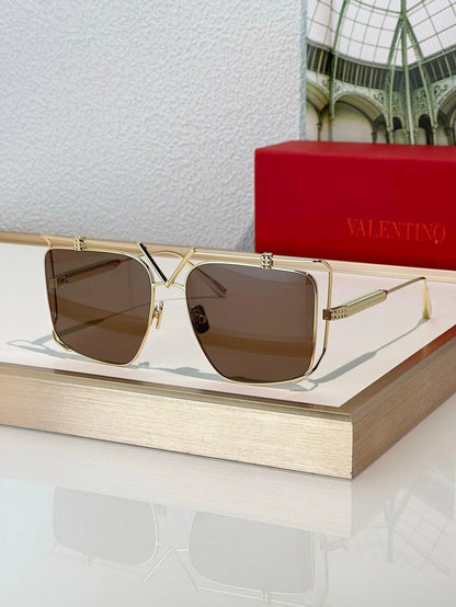 Valentino V-LIGHT VLS116 - AS SEEN ON JENNIFER LOPEZ Sunglasses✨