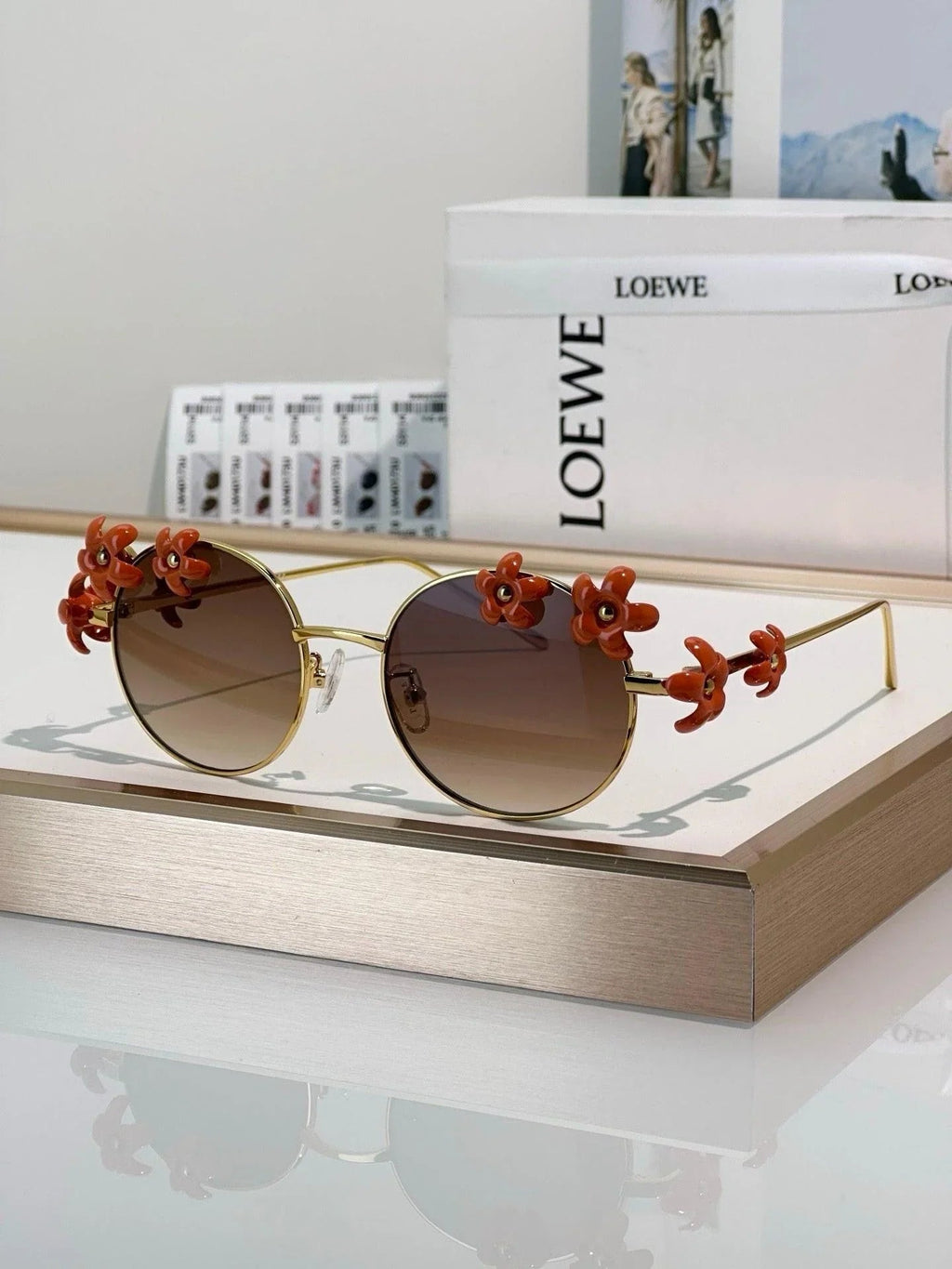 '- LOEWE LW 40173 U 30E Oval Sunglasses ✨