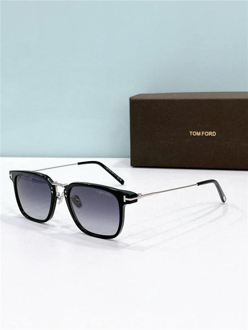 TOM FORD TF1042D 01V Unisex Square Sunglasses ✨