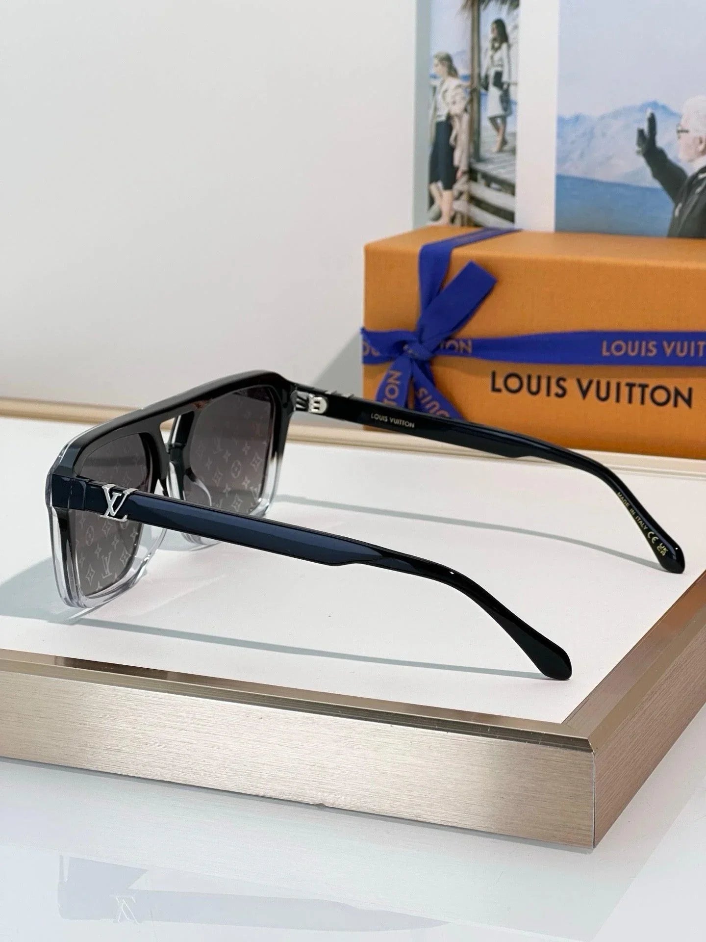 Louis Vuitton Z3120U LV Hit Large Square Sunglasses   ✨
