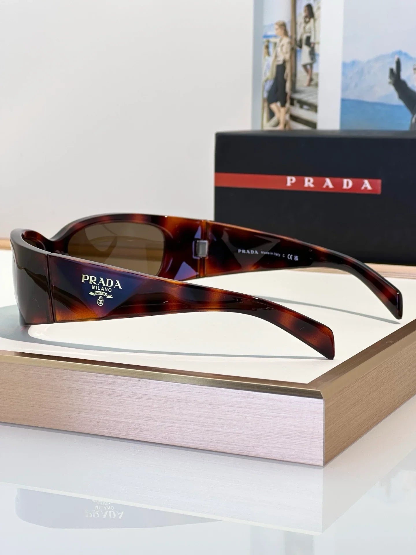 PRADA PR A14S 1AB5S0 - As Seen On Kanye West-Burna Boy- Maya Jama🟥