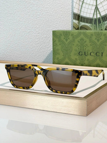GUCCI GG 1539 Square Sunglasses  ✨