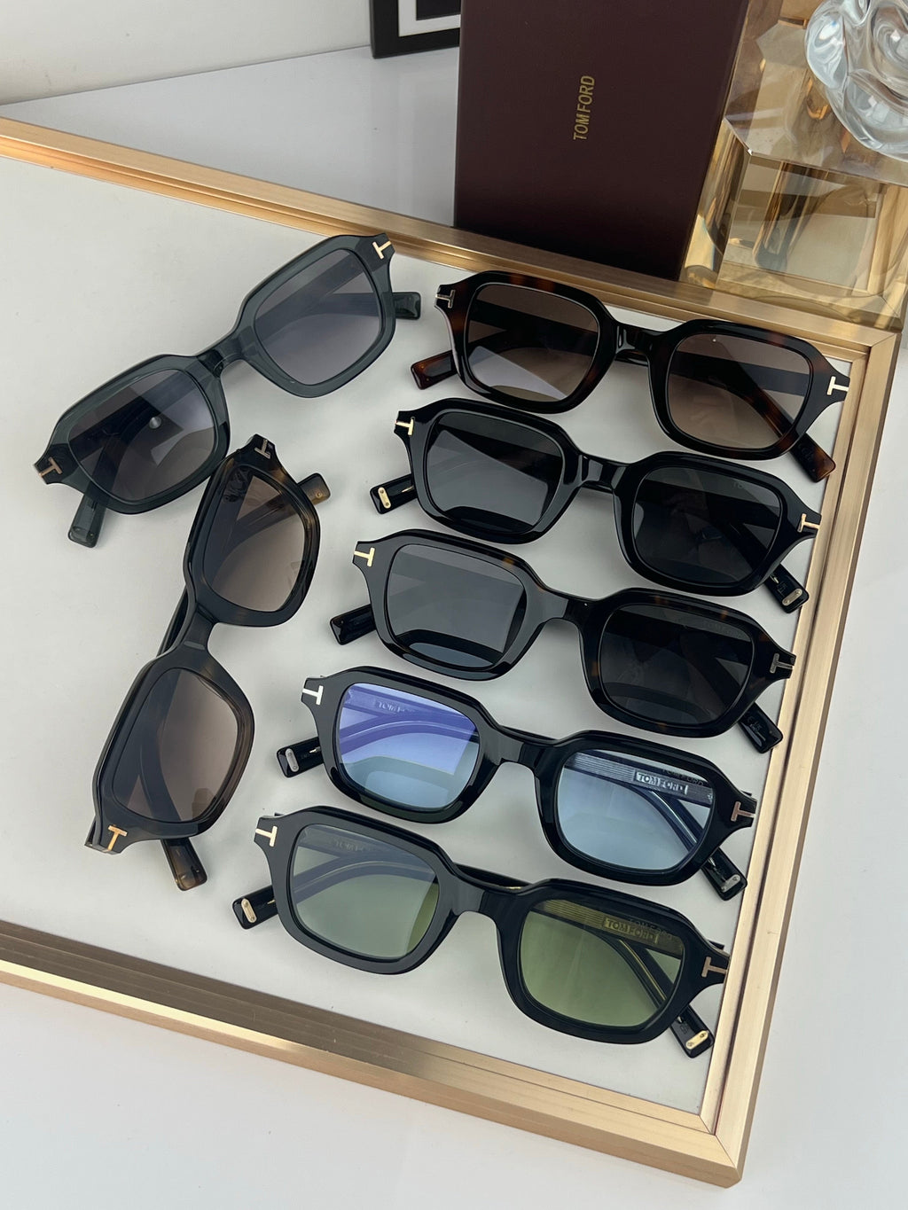 TOM FORD TI21 Tom Ford Icon Square Collection Sunglasses 🔱