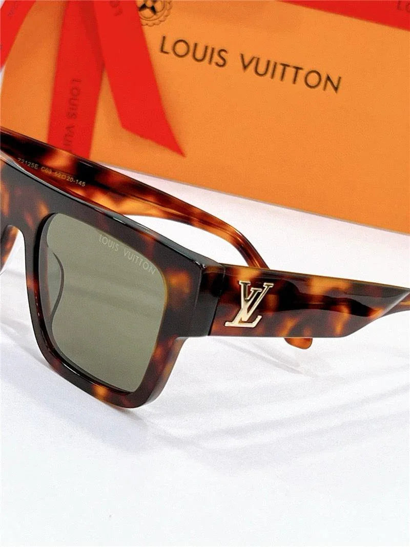 Louis Vuitton Z2125W LV Clash Square Large Sunglasses ✨
